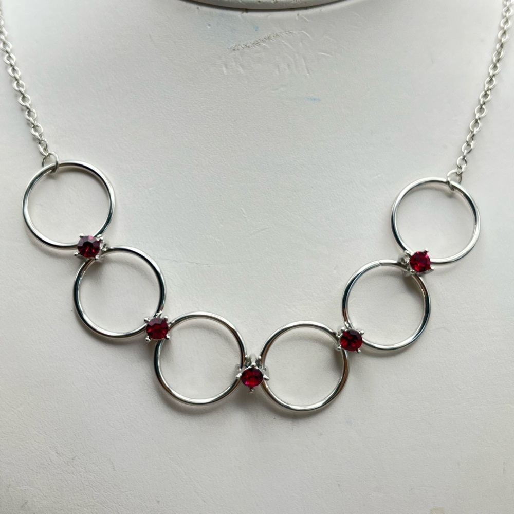 Elegant Silver and Red Gemstone Necklace - Picture 1 of 3